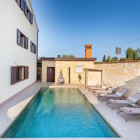 Villa Miromar App Пула Екстер'єр фото