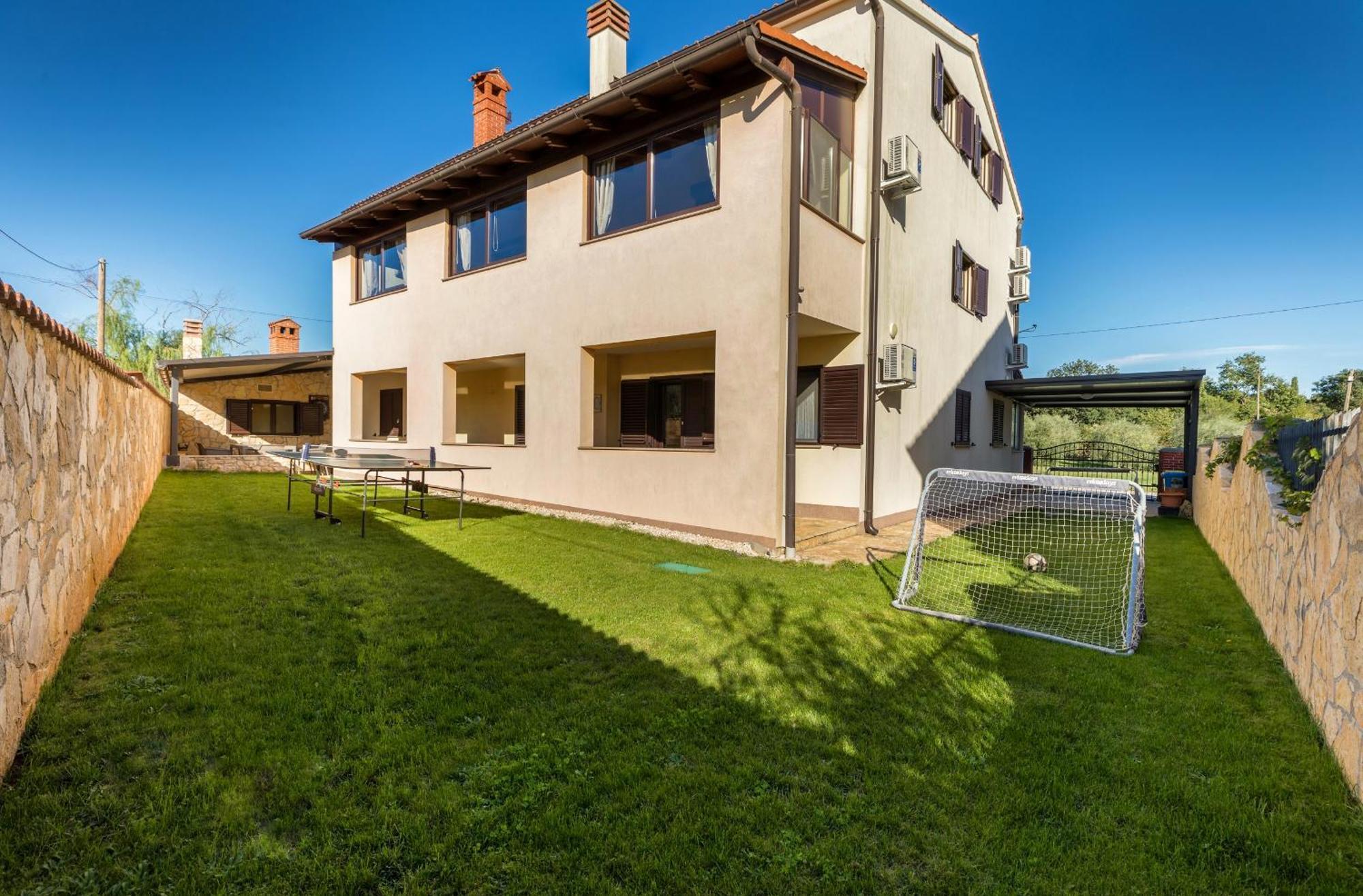 Villa Miromar App Пула Екстер'єр фото